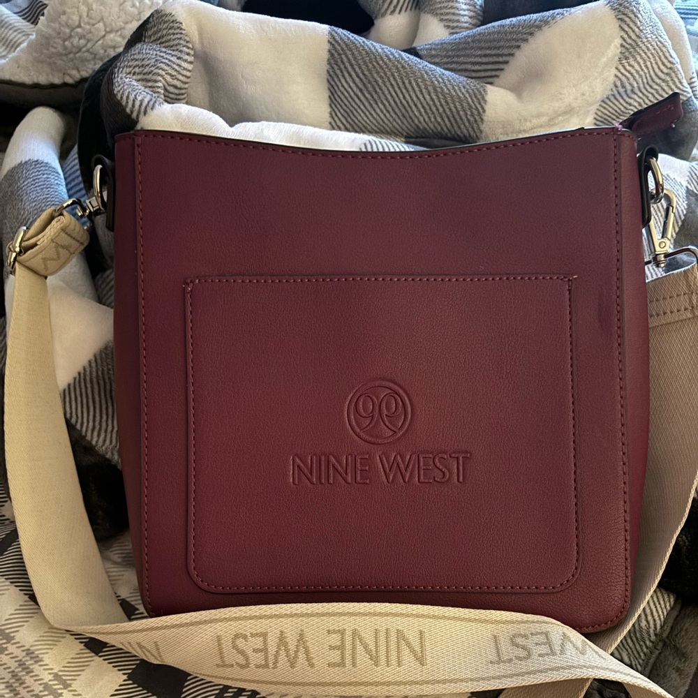 Nine West crossbody